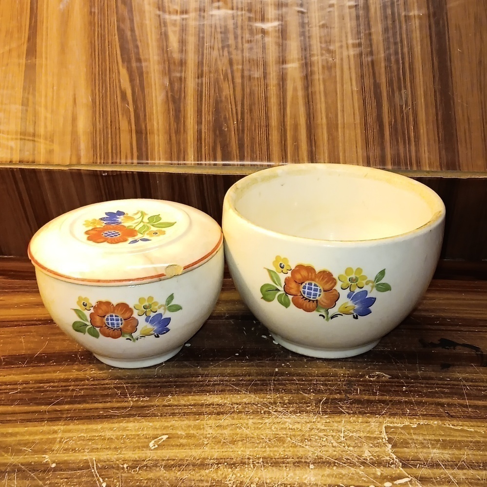 Vintage 1950s Universal Cambridge Kit hen Bouquet lidded sugar bowl and bowl